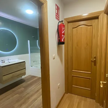 Comodo A Un Paso Del Centro De La Charra 8 Apart-37-278 살라망카